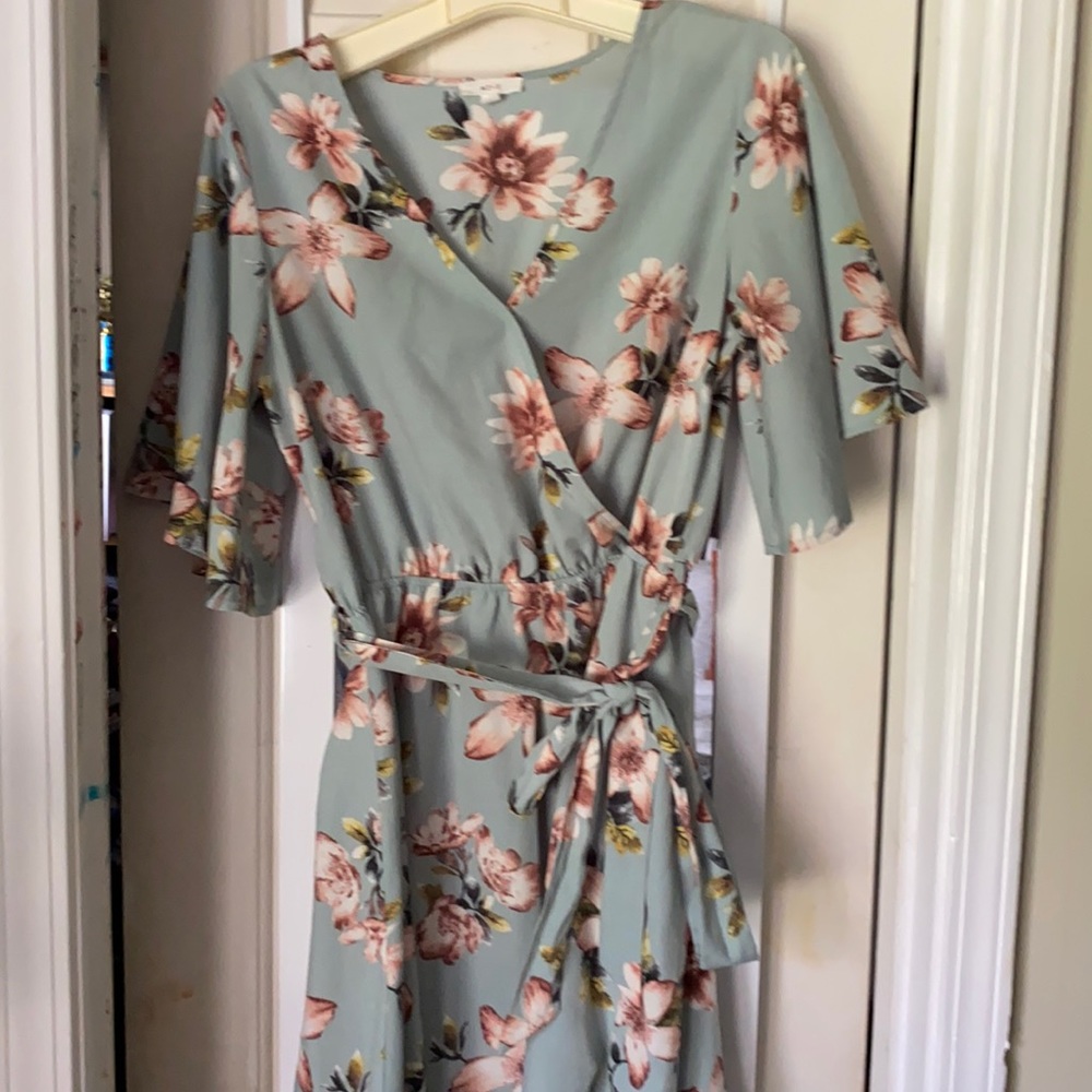 Women’s floral dress
